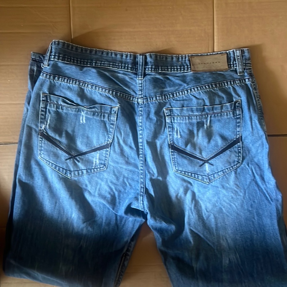 Blue jeans, relaxed fit Hamilton Hamilton waist 36, length 34 Sean john